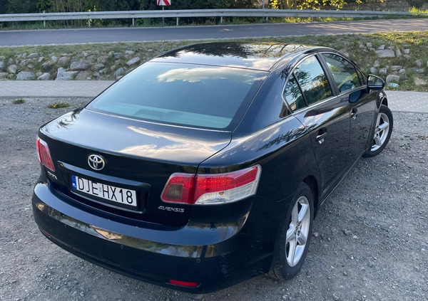 Toyota Avensis cena 37500 przebieg: 150000, rok produkcji 2011 z Góra małe 562